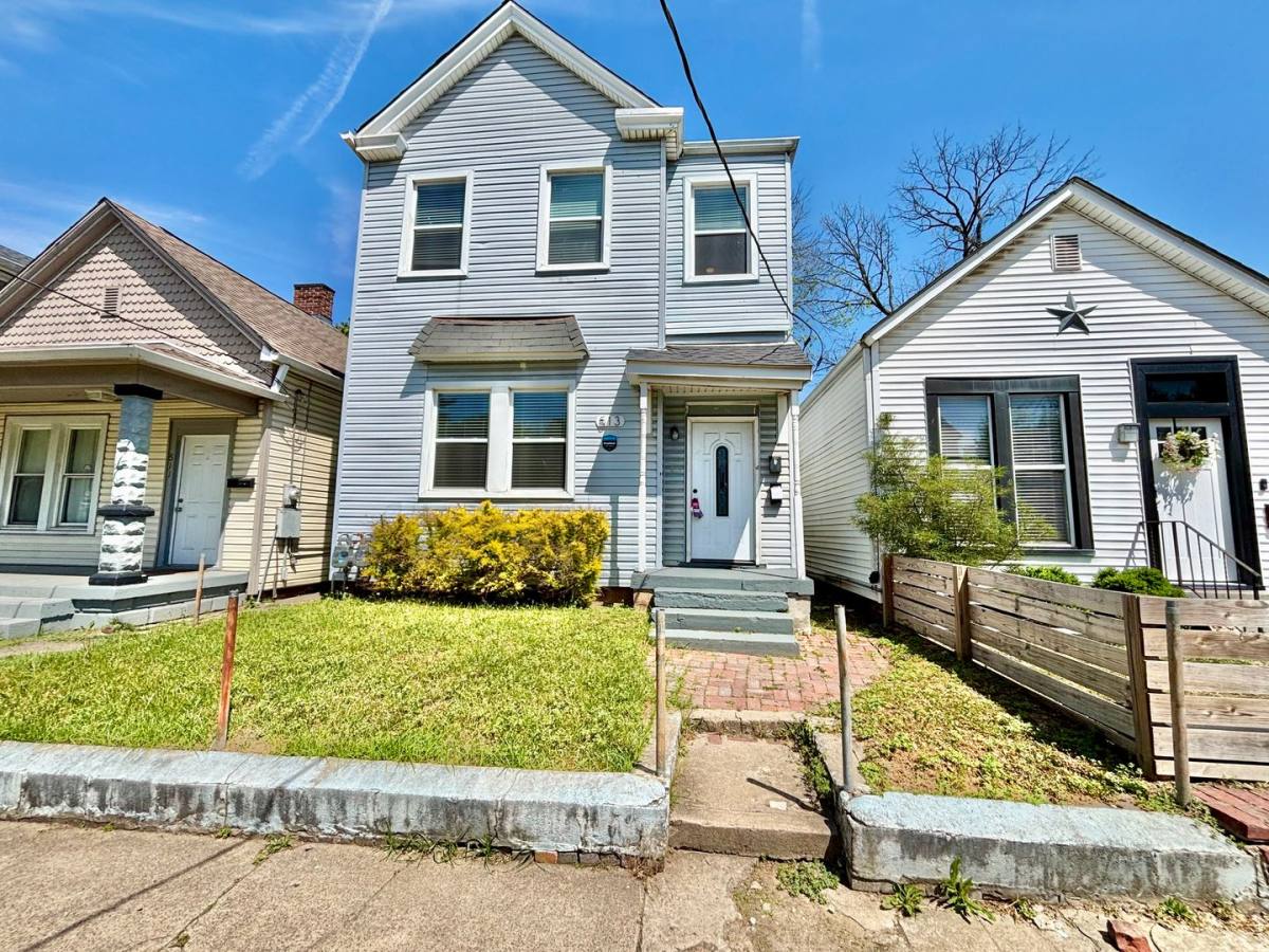 Apartment for rent at 513 E Ormsby Ave, Louisville, KY 40203