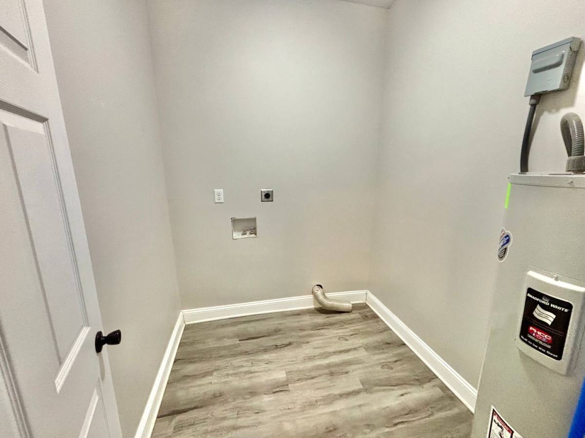 Apartment for rent at 513 E Ormsby Ave, Louisville, KY 40203