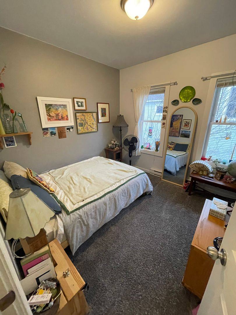 Apartment for rent at 2317 W 9th St, Duluth, MN 55806