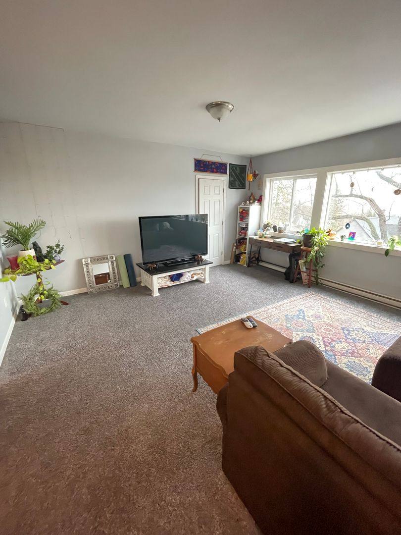 Apartment for rent at 2317 W 9th St, Duluth, MN 55806