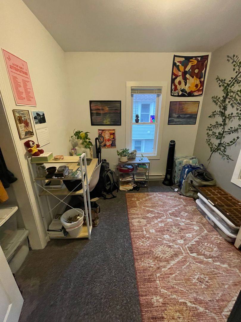 Apartment for rent at 2317 W 9th St, Duluth, MN 55806