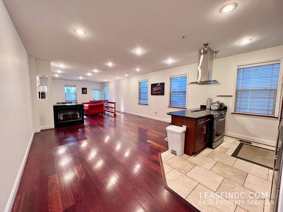 Apartment for rent at 3573 Warder St NW #4, Washington, DC 20010