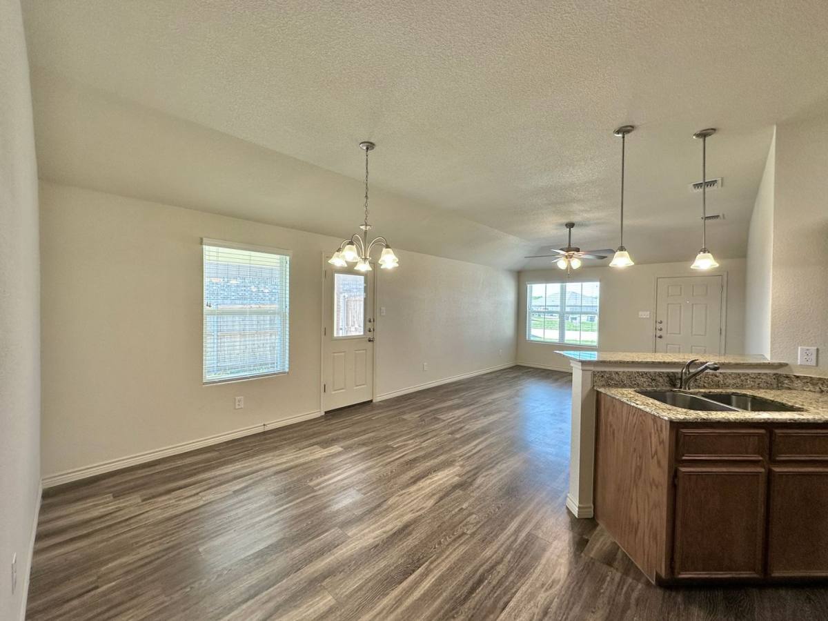 Townhouse for rent at 3323 Stonewall Dr, Temple, TX 76501