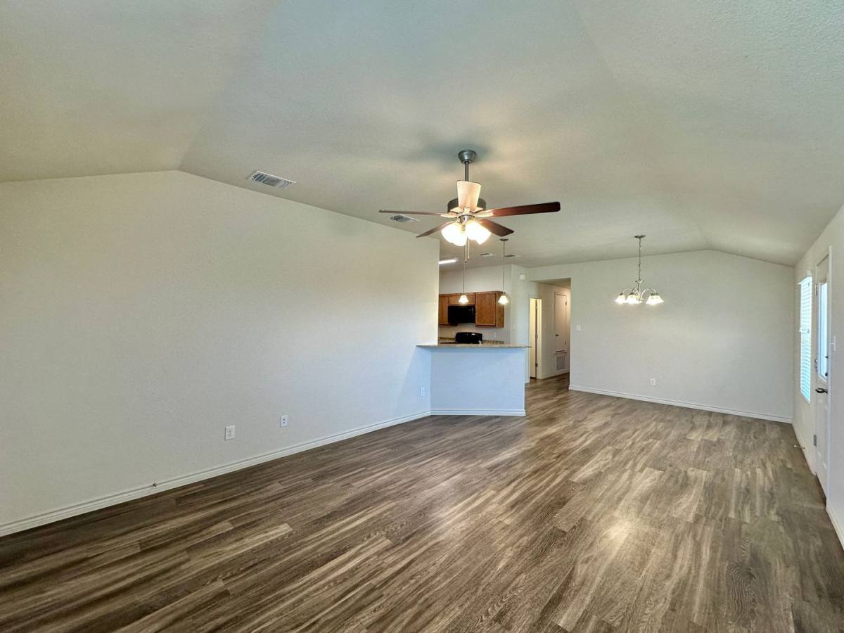 Townhouse for rent at 3323 Stonewall Dr, Temple, TX 76501