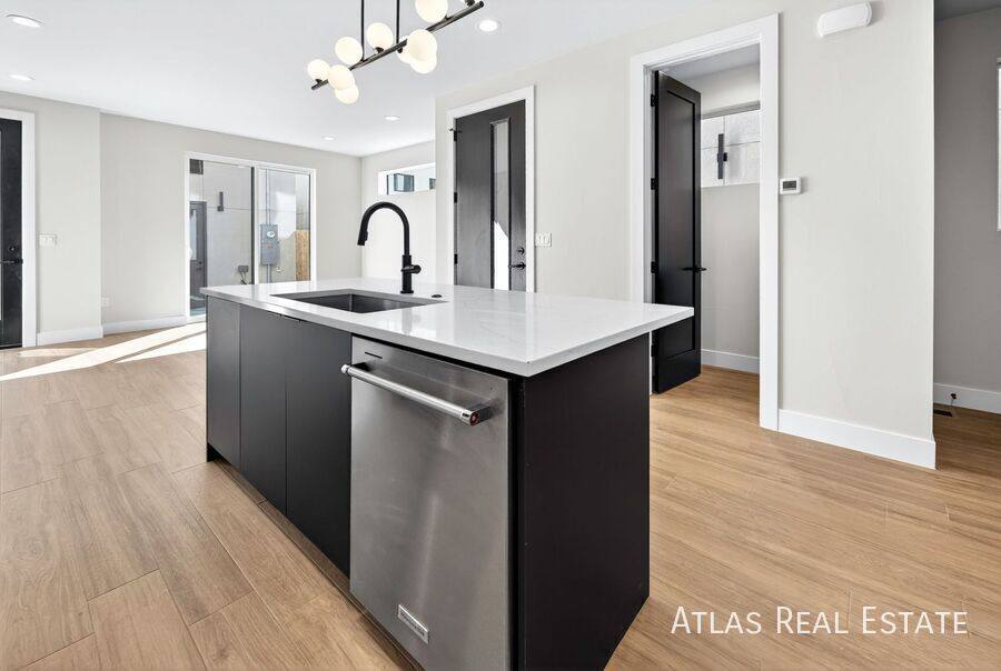 Townhouse for rent at 830 Cherry St #2, Denver, CO 80220