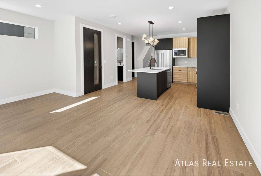 Townhouse for rent at 830 Cherry St #2, Denver, CO 80220