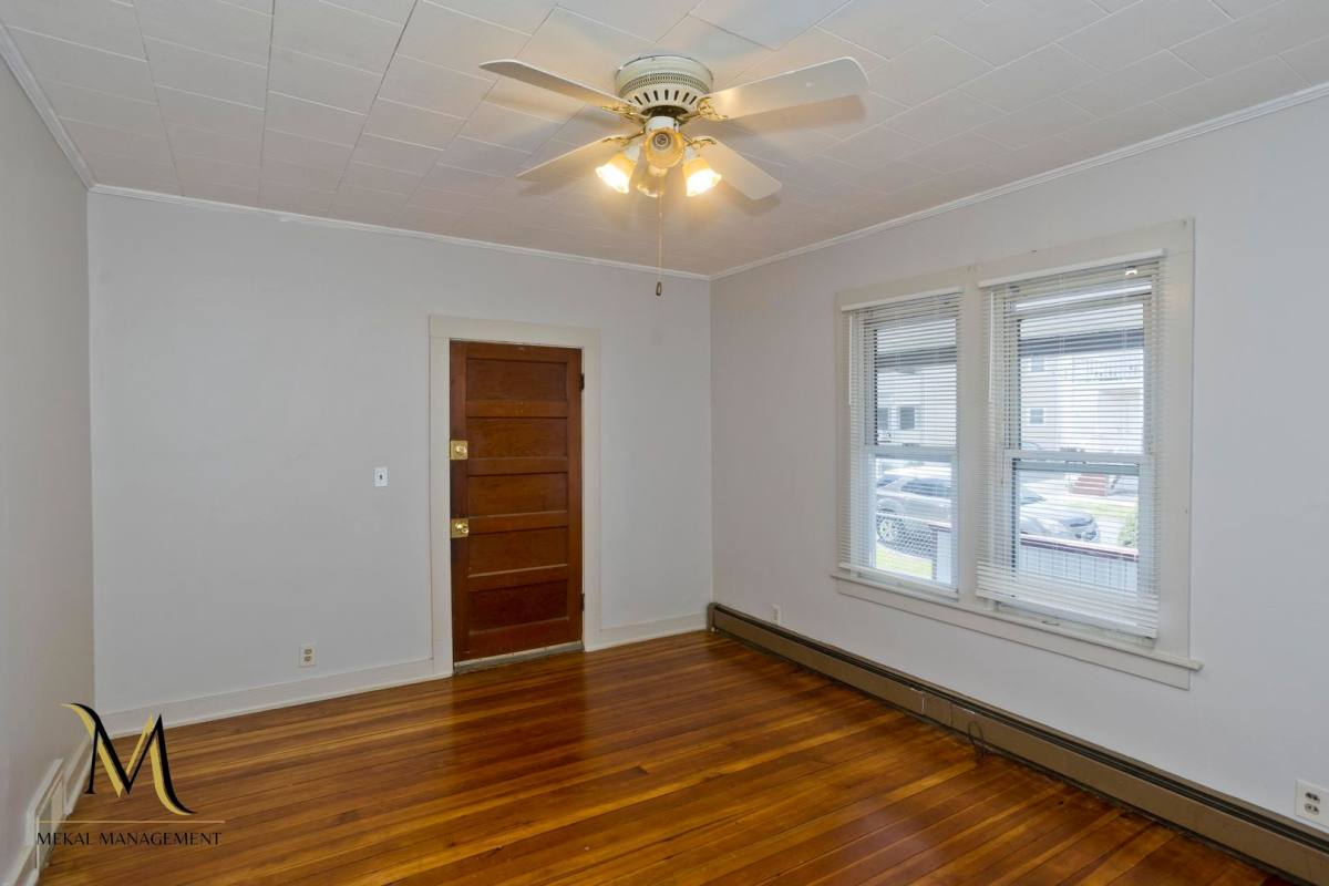Apartment for rent at 61 Hill St, West Springfield, MA 01089