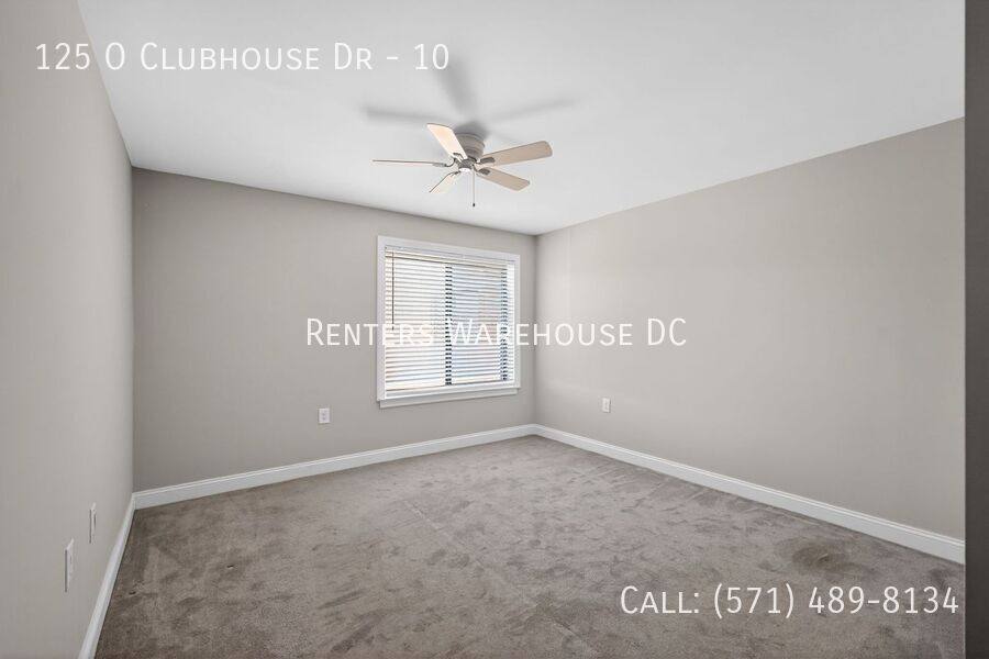 Condo for rent at 125 O Clubhouse Dr #10, Leesburg, VA 20175
