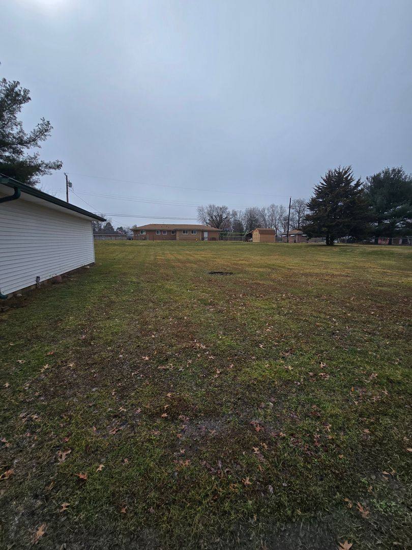 House for rent at 1703 E Stop 12 Rd, Indianapolis, IN 46227