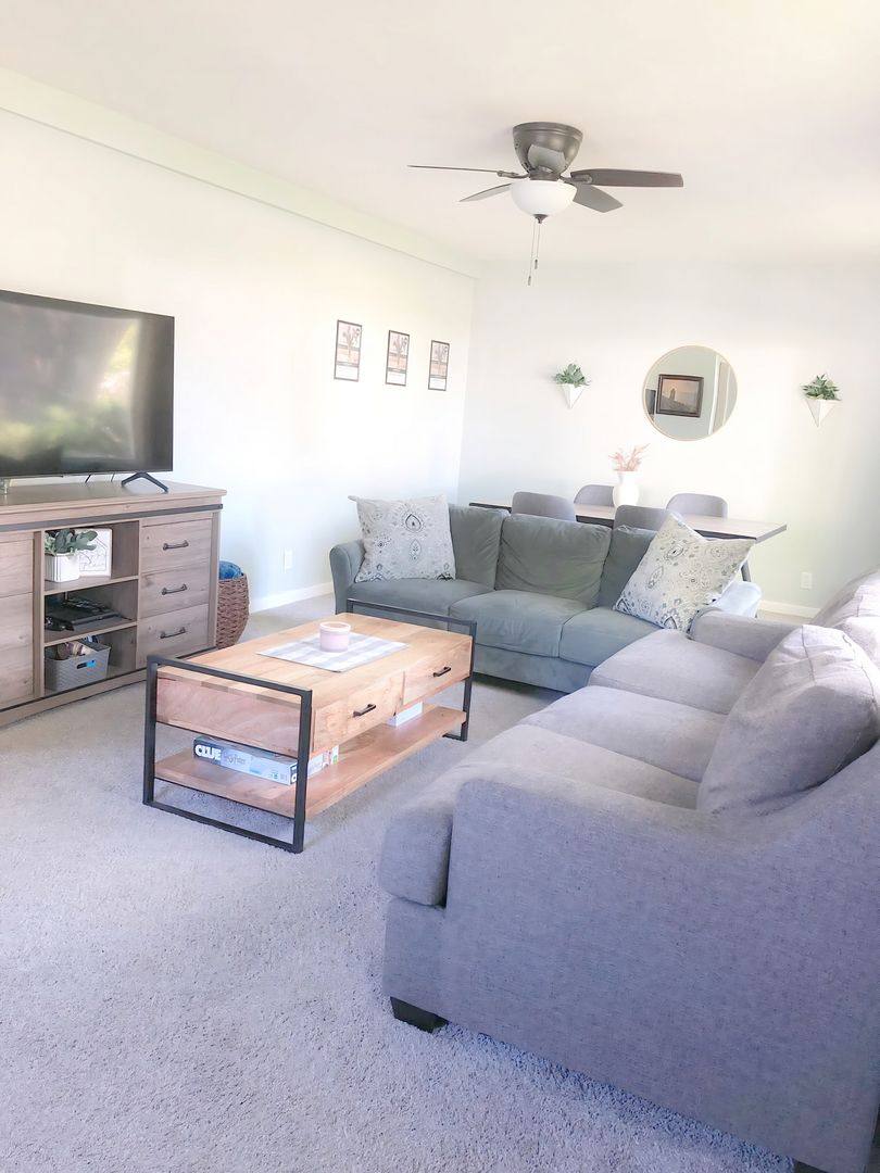 House for rent at 2403 36th St, Des Moines, IA 50310
