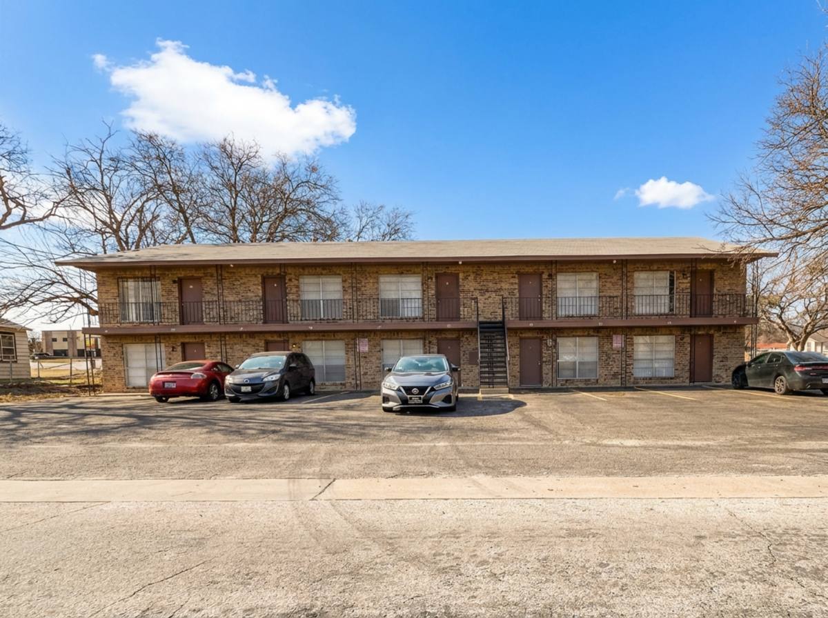 Apartment for rent at 201 W Lincoln Ave, Copperas Cove, TX 76522