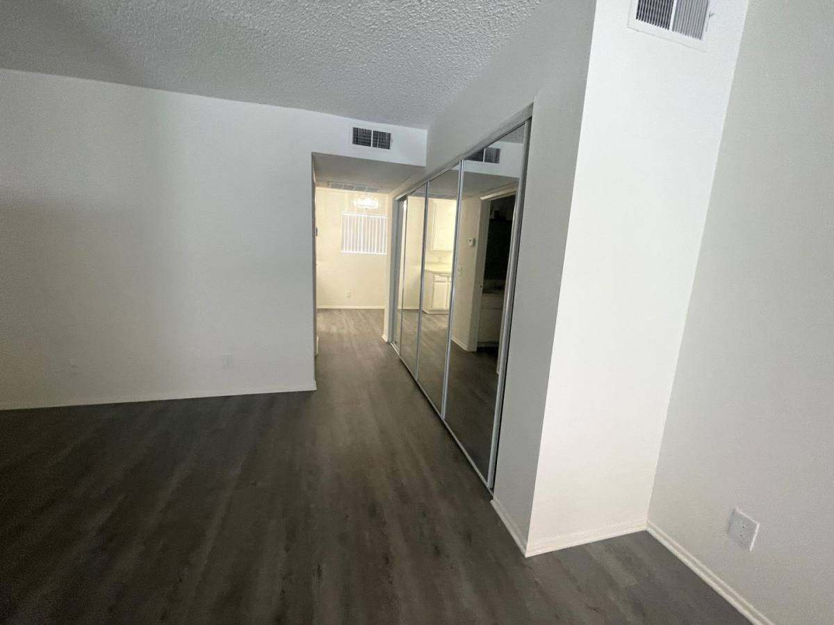 Apartment for rent at 10926 Huston St, North Hollywood, CA 91601