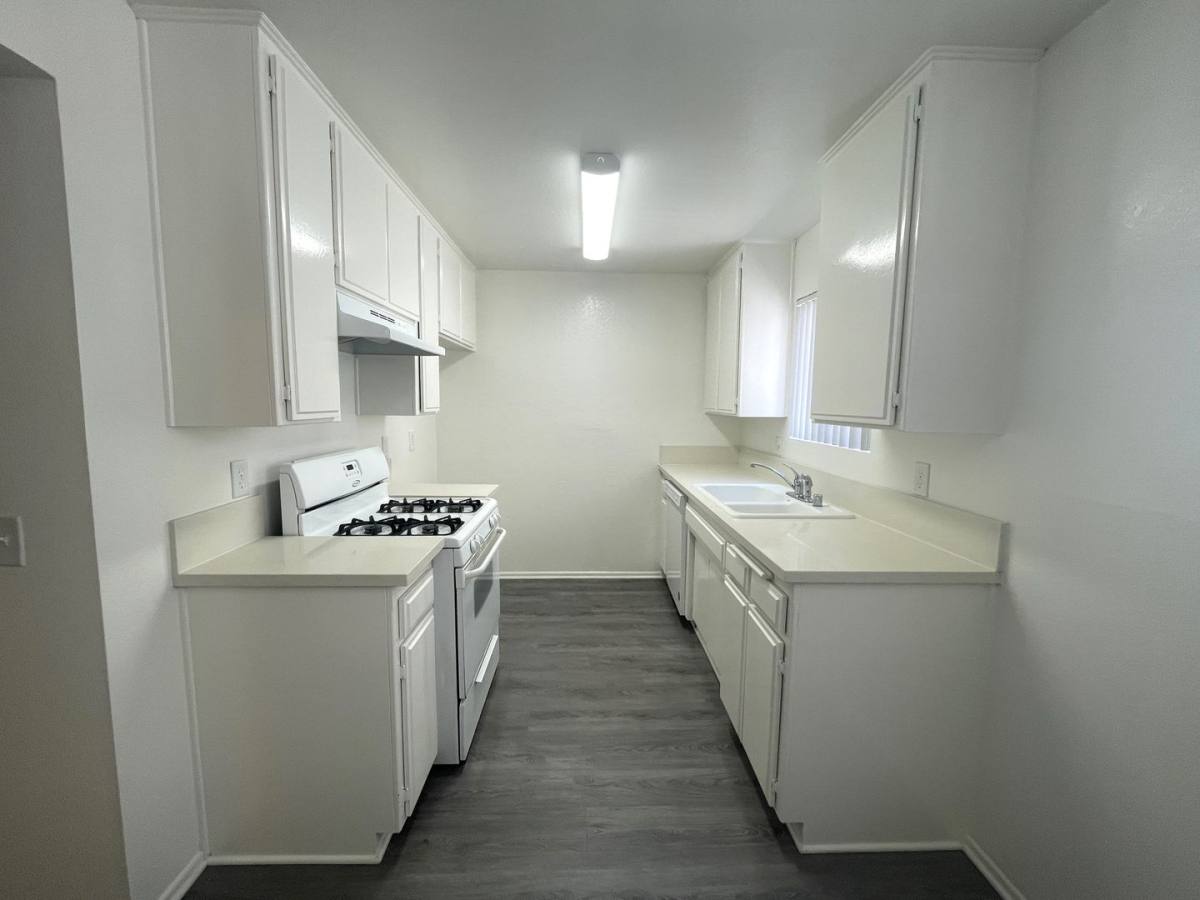 Apartment for rent at 10926 Huston St, North Hollywood, CA 91601