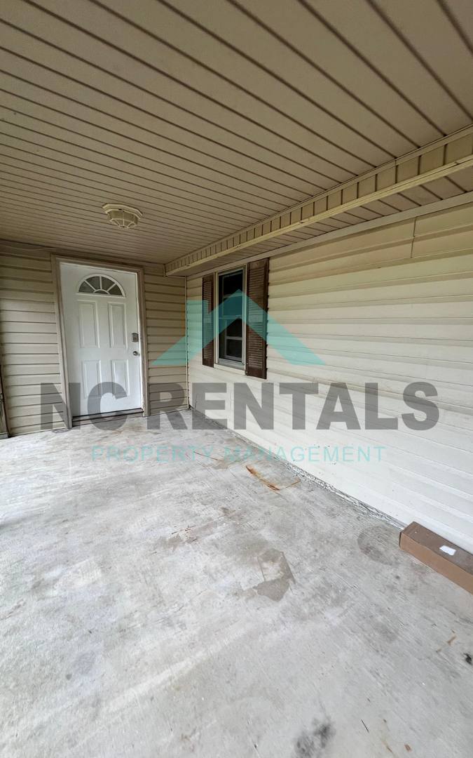 House for rent at 2214 Noahtown Rd, Thomasville, NC 27360