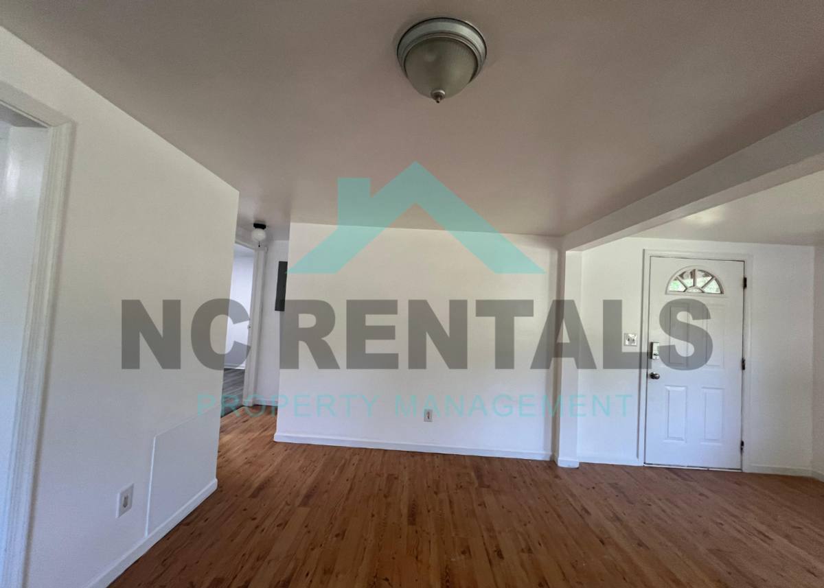 House for rent at 2214 Noahtown Rd, Thomasville, NC 27360