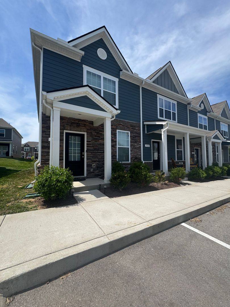 Townhouse for rent at 1406 Walker Way, Columbia, TN 38401