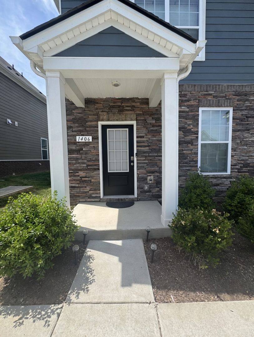 Townhouse for rent at 1406 Walker Way, Columbia, TN 38401