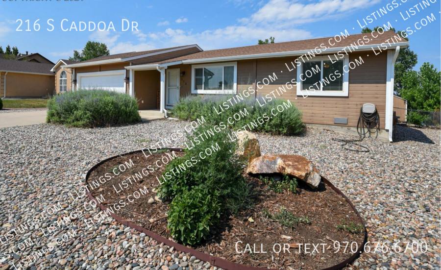 House for rent at 216 S Caddoa Dr, Pueblo, CO 81007