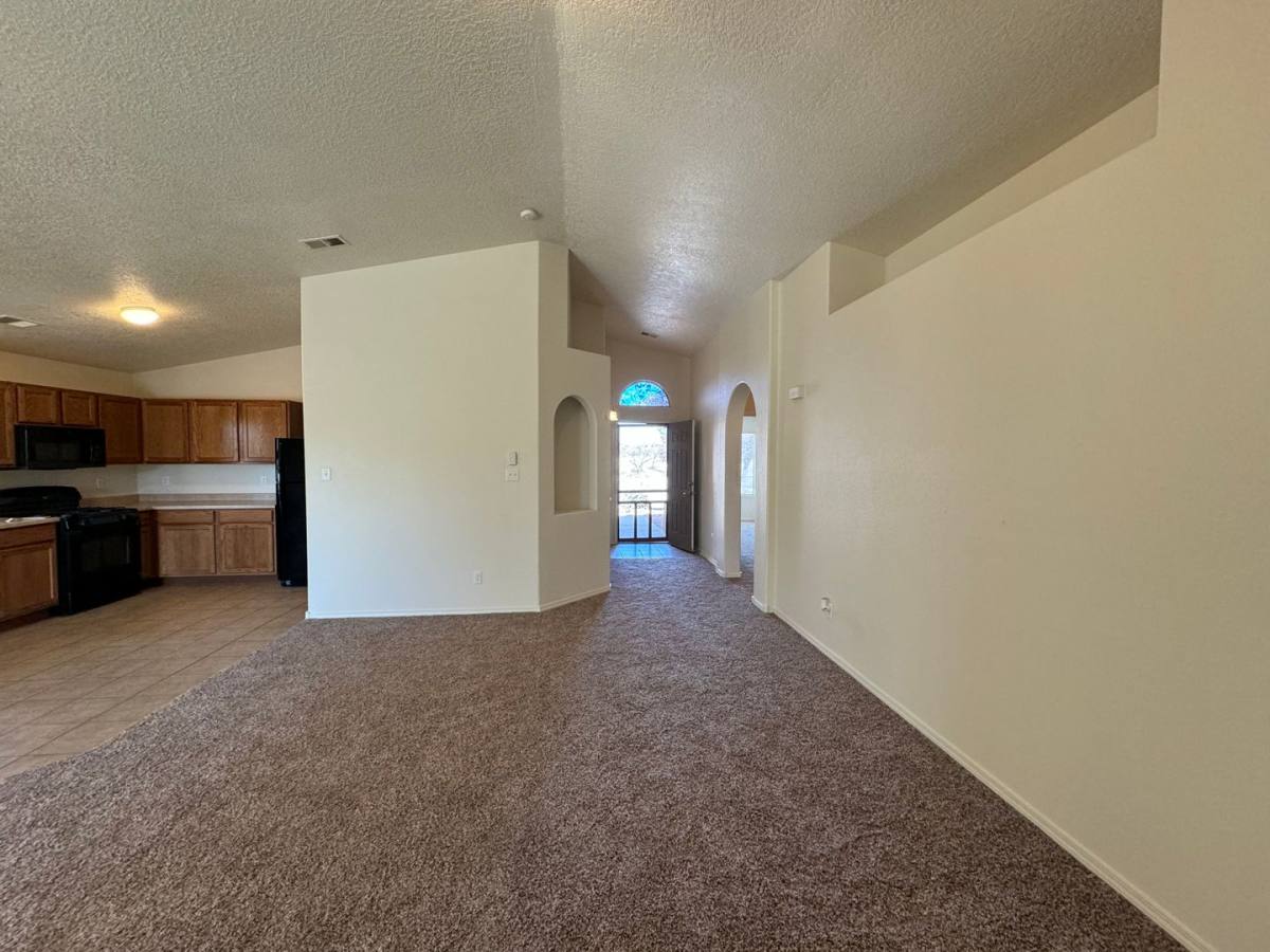 House for rent at 981 Purple Aster Ave SW, Los Lunas, NM 87031