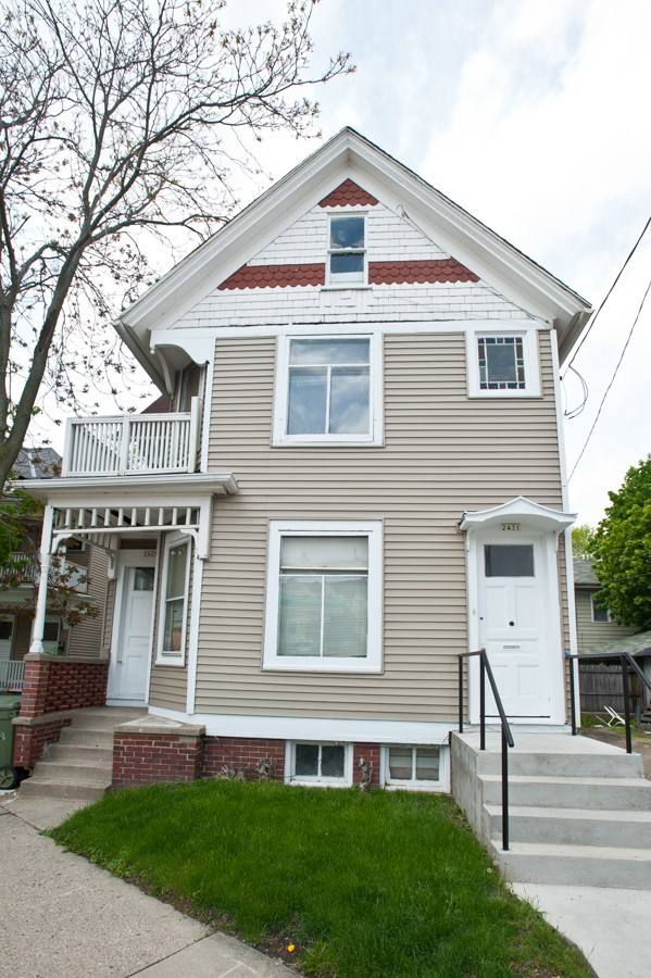 Apartment for rent at 2429-2431 N Farwell Ave, Milwaukee, WI 53211