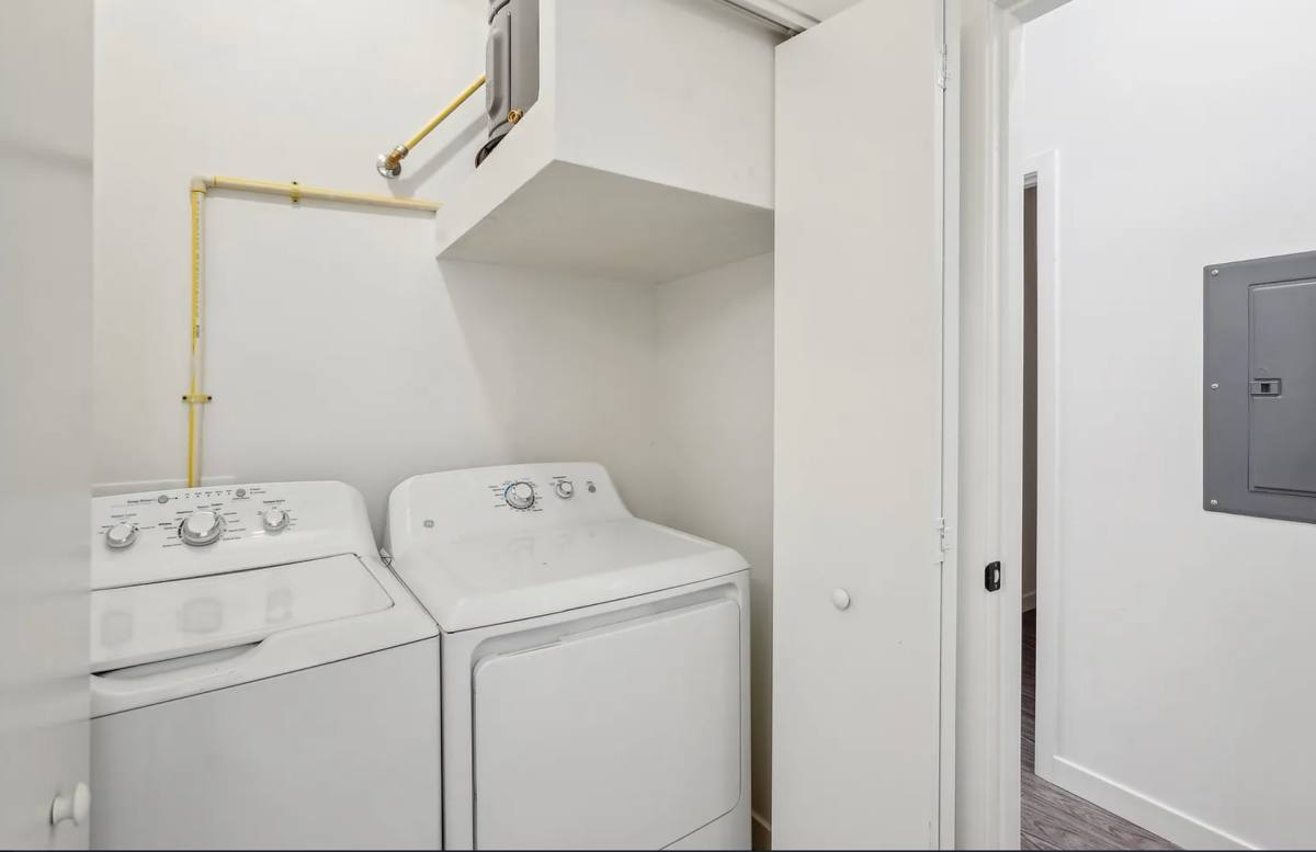 Apartment for rent at 3031 W Northern Ave, Phoenix, AZ 85051