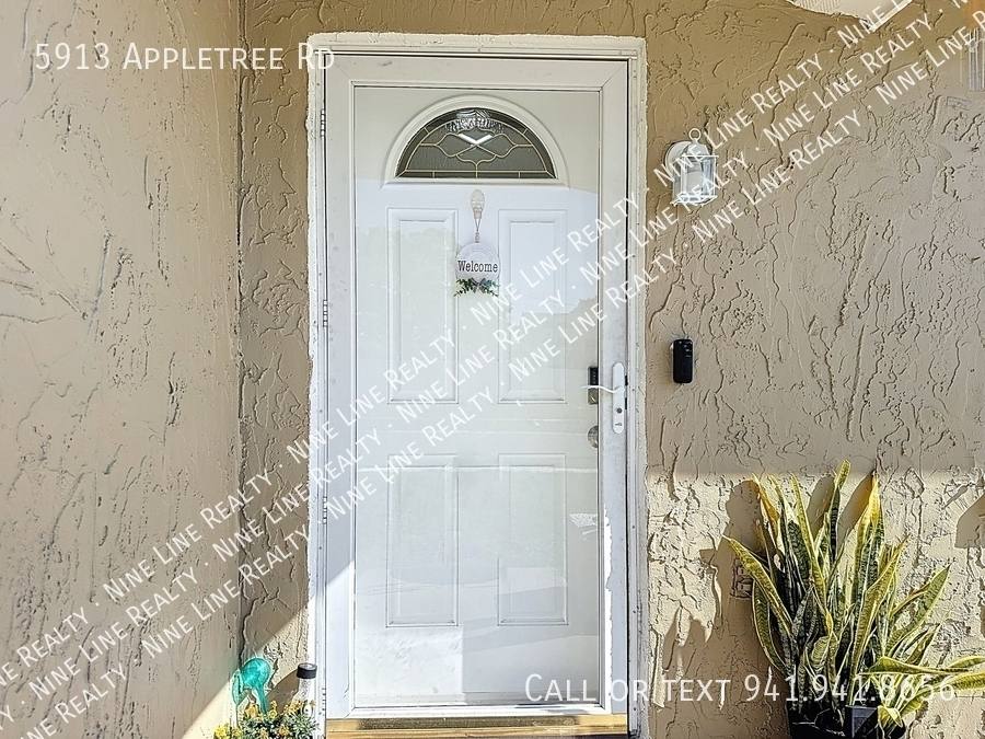 House for rent at 5913 Appletree Rd, Holiday, FL 34690