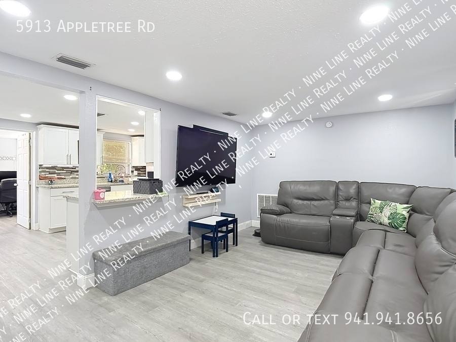 House for rent at 5913 Appletree Rd, Holiday, FL 34690