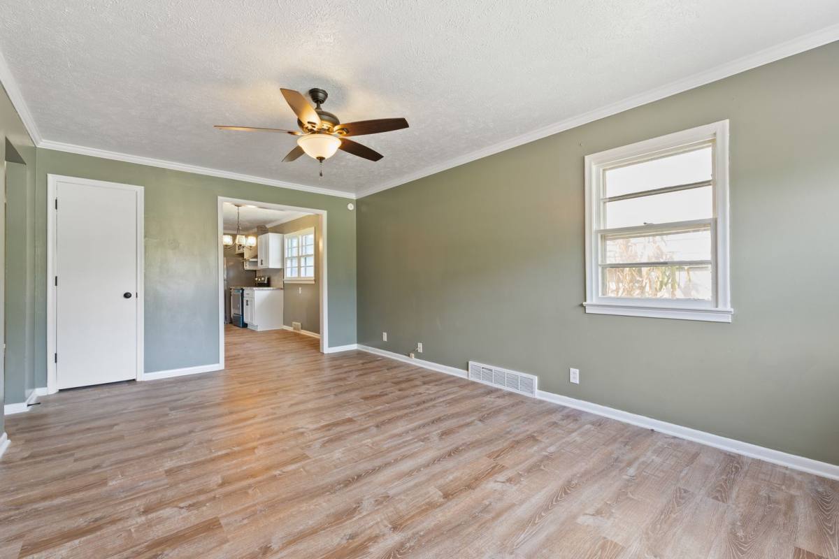 House for rent at 4655 Curtis Ave, Omaha, NE 68104