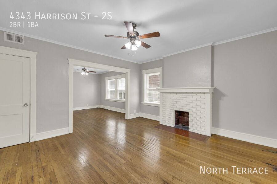 Apartment for rent at 4343 Harrison St #2S, Kansas City, MO 64110