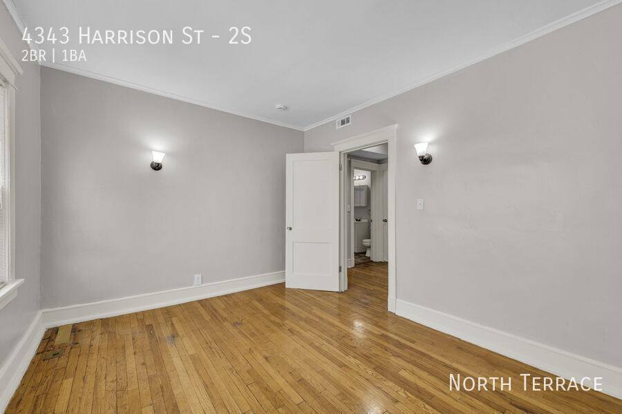 Apartment for rent at 4343 Harrison St #2S, Kansas City, MO 64110