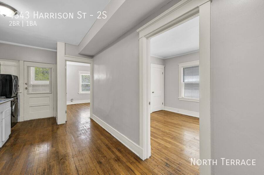 Apartment for rent at 4343 Harrison St #2S, Kansas City, MO 64110