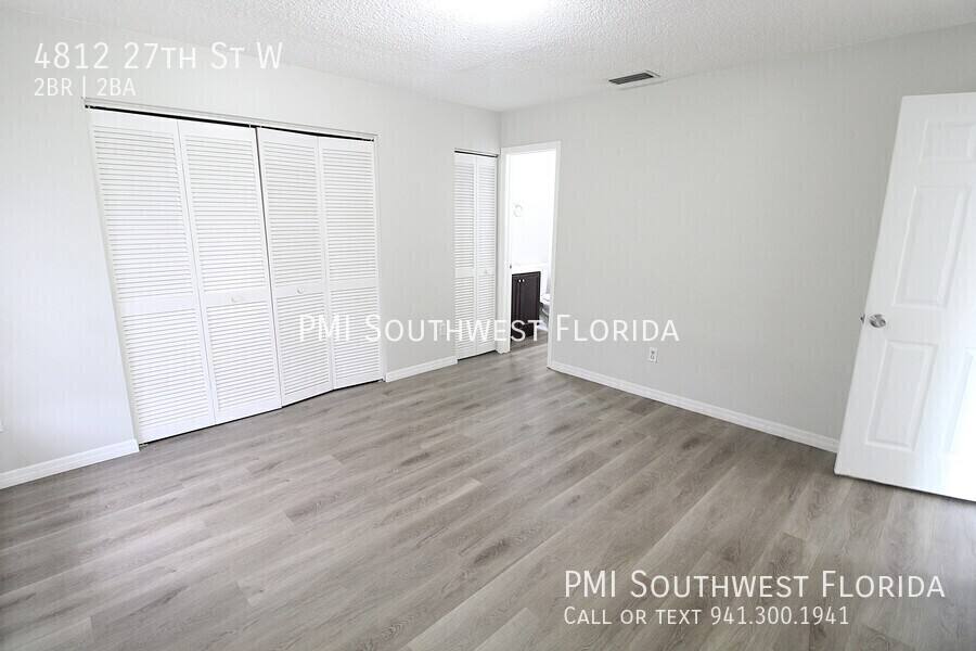 Apartment for rent at 4812 27th St W, Bradenton, FL 34207