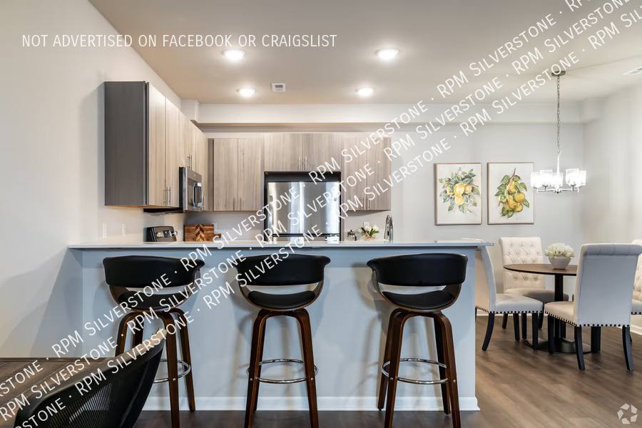 Apartment for rent at 2796 Barrington Square, Auburn Hills, MI 48326
