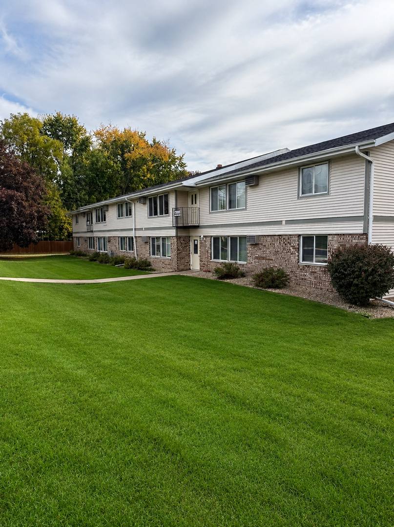 Apartment for rent at 4806 - 4814 Dale St, McFarland, WI 53558