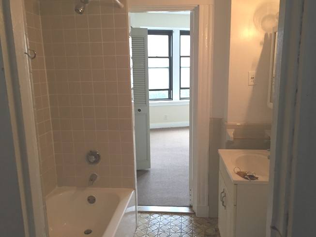 Apartment for rent at 475 Commonwealth Ave #306, Boston, MA 02215
