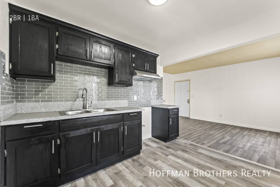 Apartment for rent at 8027 S Broadway #6, Los Angeles, CA 90044