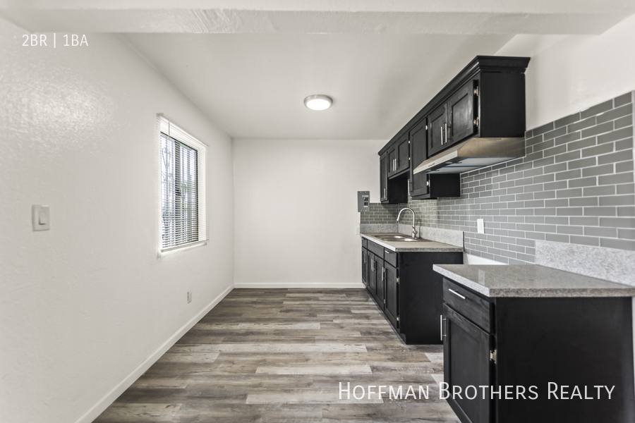 Apartment for rent at 8027 S Broadway #6, Los Angeles, CA 90044