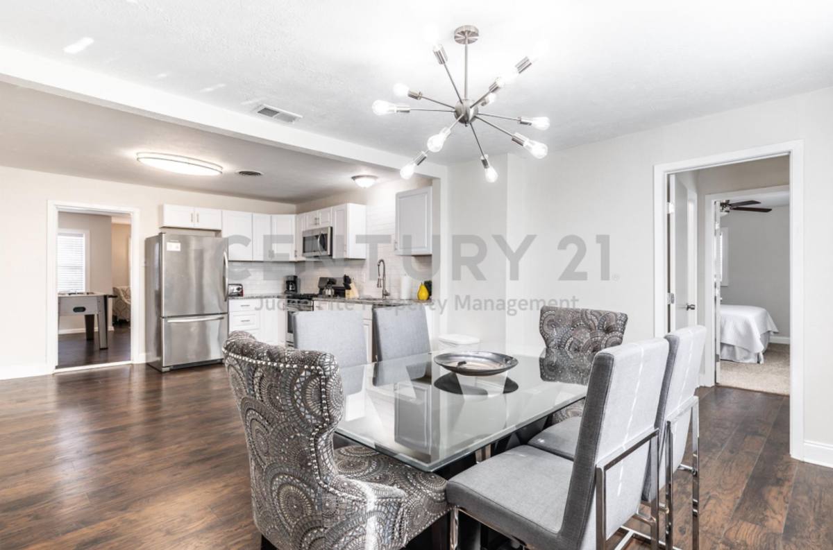 House for rent at 2134 Fenwick Dr, Dallas, TX 75228