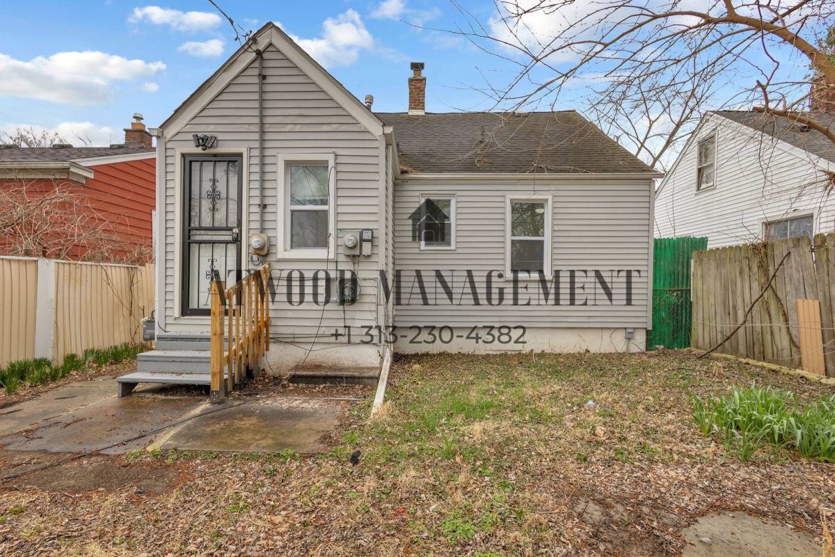 House for rent at 16207 Woodbine St, Detroit, MI 48219