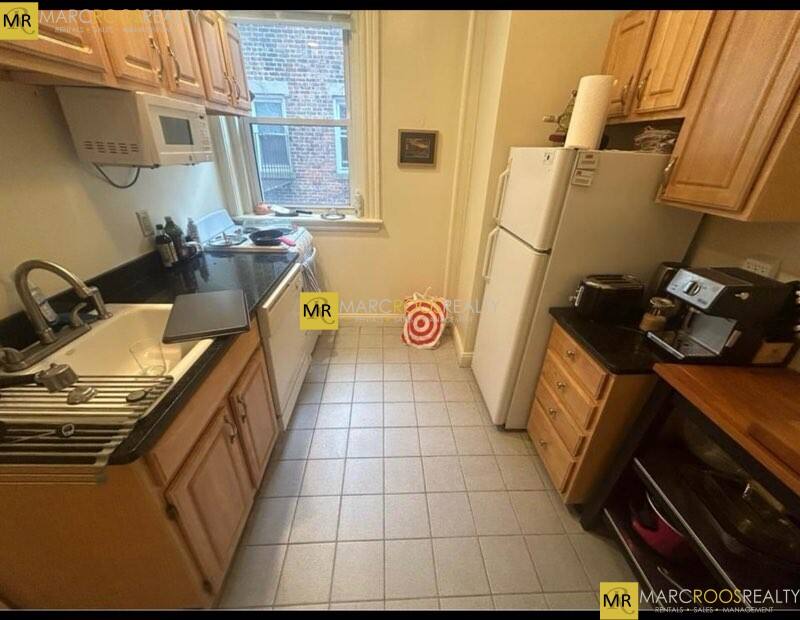 Apartment for rent at 100 Queensberry St #11, Boston, MA 02215