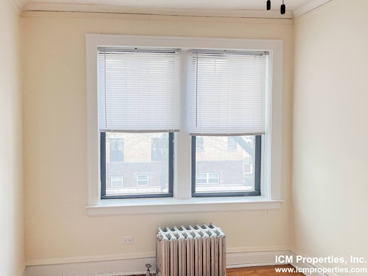 Apartment for rent at 4715 N Leavitt St #1, Chicago, IL 60625