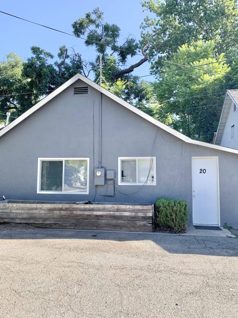 Apartment for rent at 532 W 14th St, Chico, CA 95928