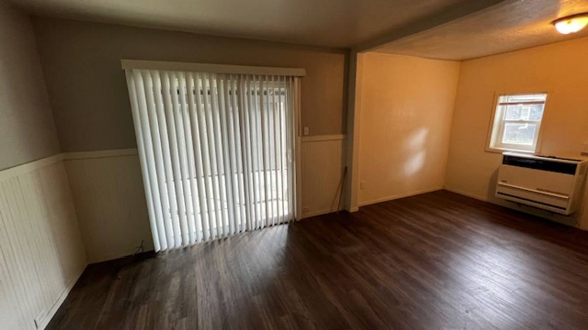 Apartment for rent at 532 W 14th St, Chico, CA 95928