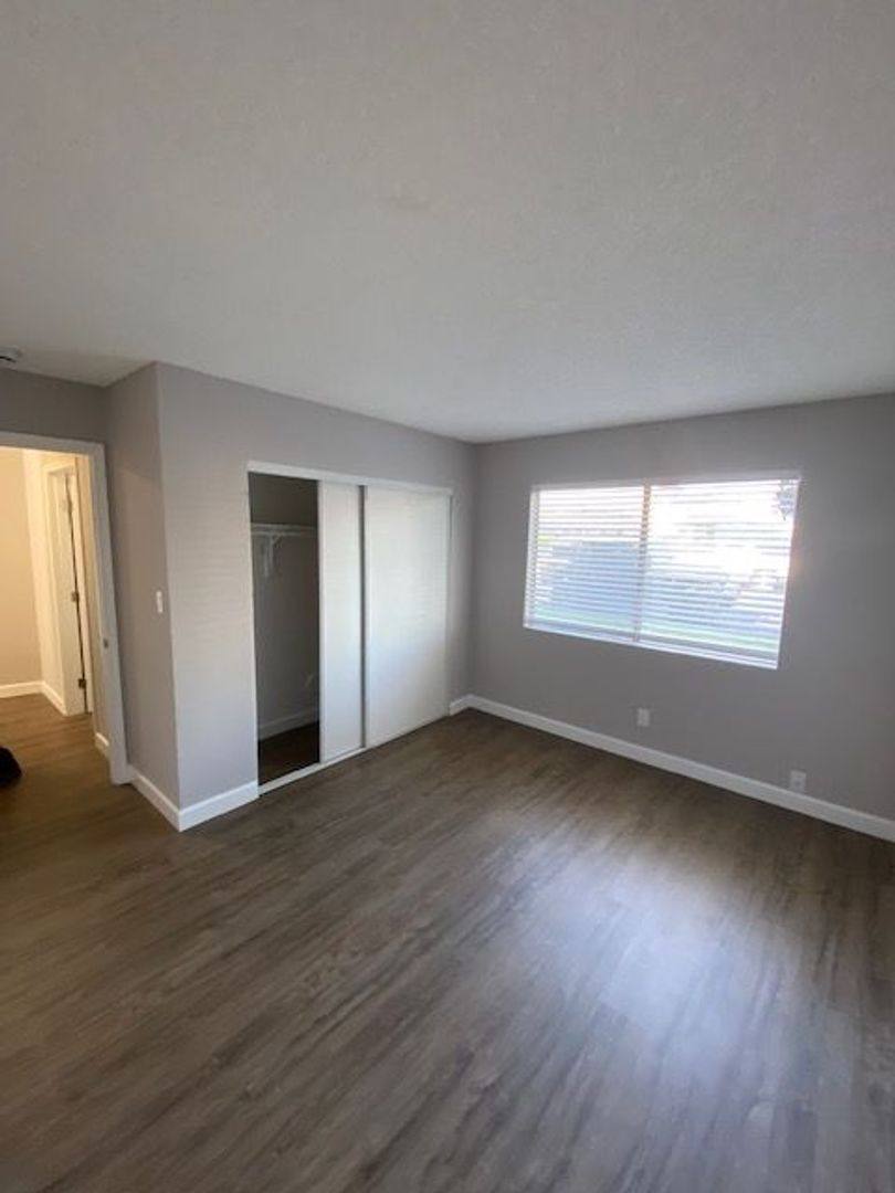 Apartment for rent at 5916 Burnham Ave, Buena Park, CA 90621