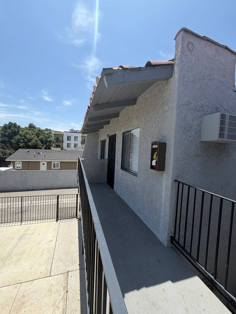 Apartment for rent at 5916 Burnham Ave, Buena Park, CA 90621