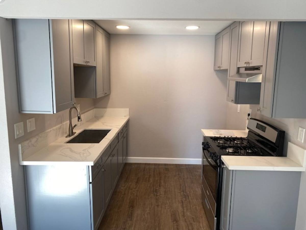 Apartment for rent at 5916 Burnham Ave, Buena Park, CA 90621