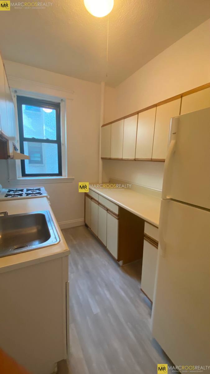 Condo for rent at 39 Glenville Ave #10, Allston, MA 02134
