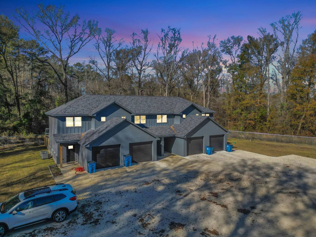 Townhouse for rent at 11722 FM 16 W, Lindale, TX 75771