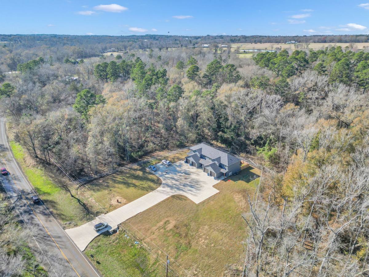 Townhouse for rent at 11722 FM 16 W, Lindale, TX 75771