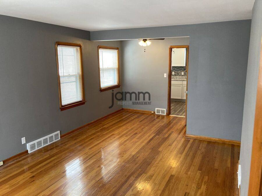 Apartment for rent at 6099 Ridge Rd, Cleveland, OH 44129